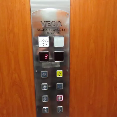 8 Apartment Novi Sad