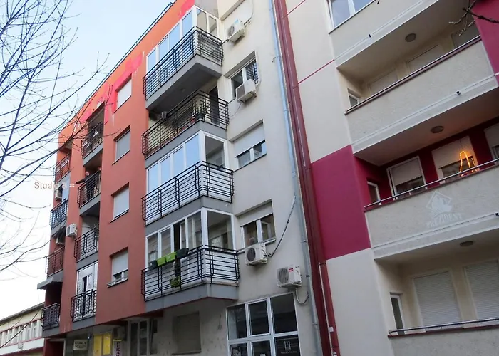 8 Apartamento Novi Sad